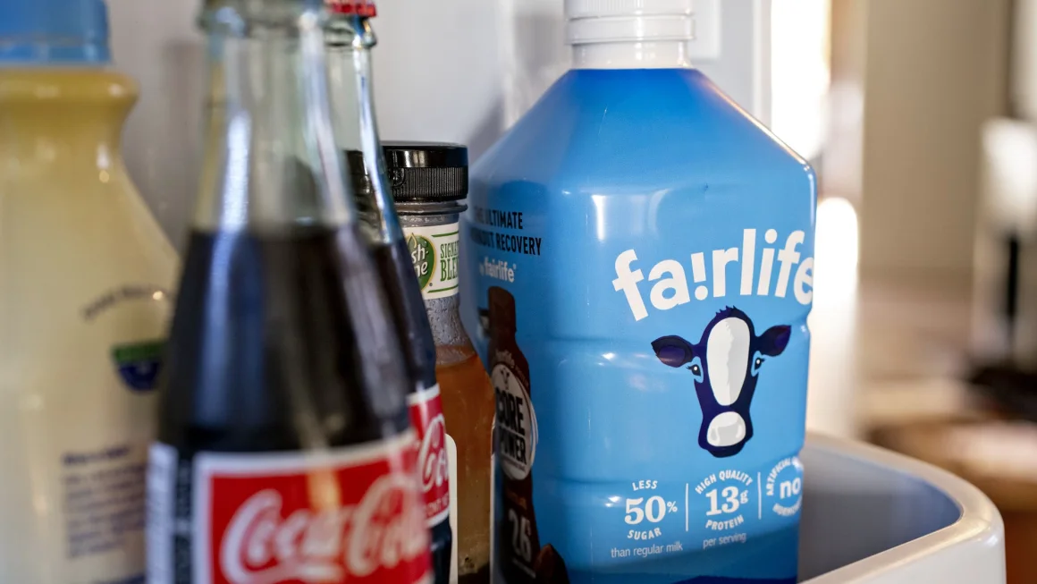 coca-cola-beralih-ke-susu-premium-fairlife-untuk-mengatasi-penurunan-penjualan-minuman-ringan